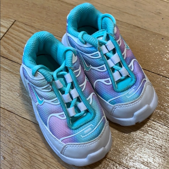 baby size 4 nike shoes